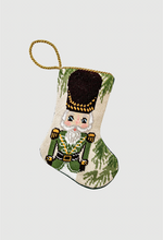 Limited Edition: VIETRI: Nutcracker in Green